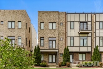 Building Photo - 6813 Charlotte Pike