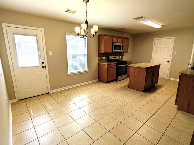 Building Photo - 6242 El Granate Dr