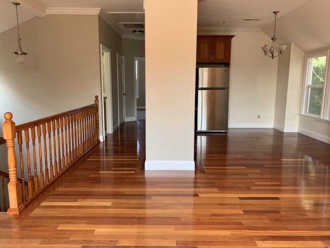 Building Photo - 2117 Ashby Avenue, Unit 2119 Ashby Avenue