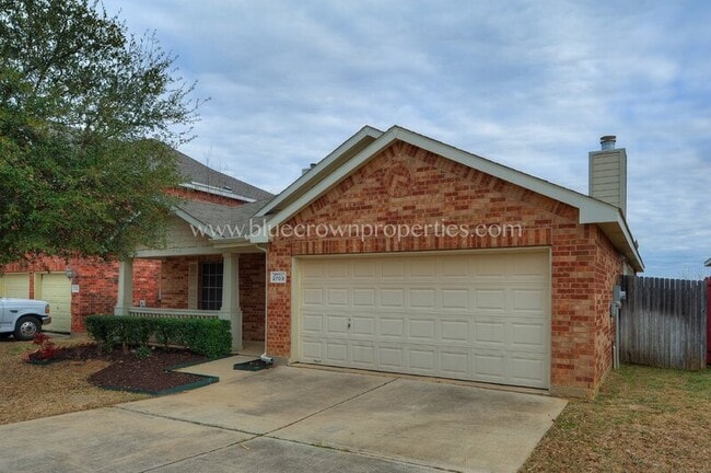 Building Photo - 2709 Gardendale Dr