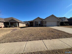 Building Photo - 206 Healey Dr