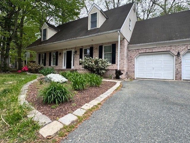 Foto del edificio - 7047 Maple Ct
