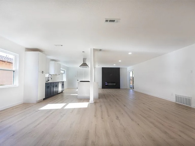 Foto del edificio - 10023 Kirkhaven Dr