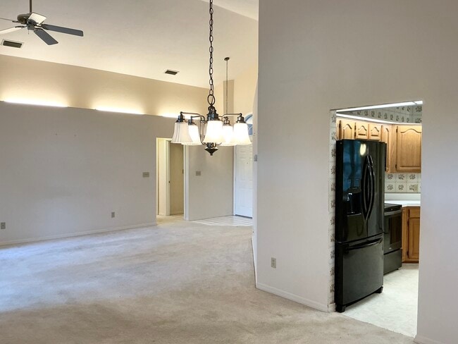 Foto del edificio - 12332 NW 7th Ln
