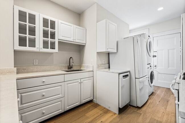 Foto del edificio - 5 Fairbanks St