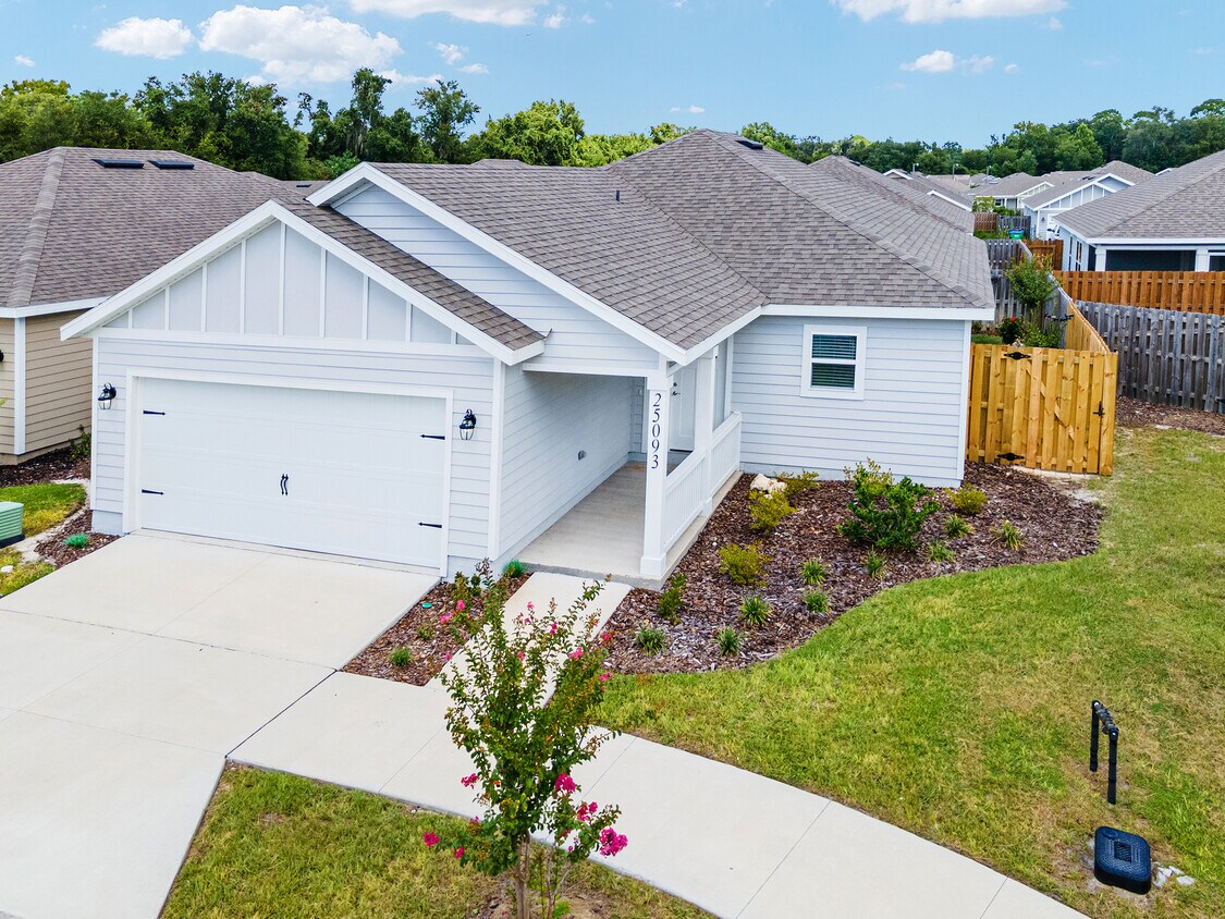 25093 SW 11th Ct, Newberry, FL 32669 House Rental in Newberry, FL