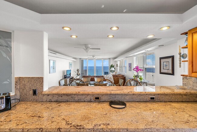Building Photo - 3000 S Ocean Blvd