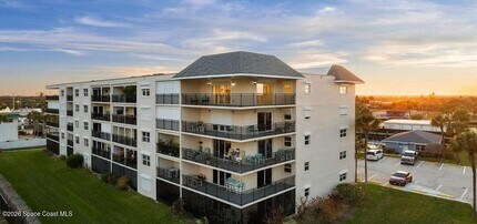 Building Photo - 1700 N Atlantic Ave