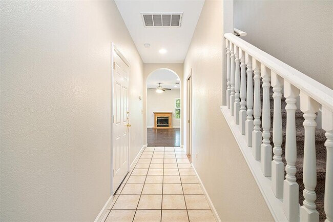 Foto del edificio - 1005 Canyon Edge Dr