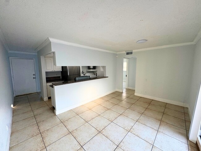 Foto del edificio - 4501 Treehouse Ln