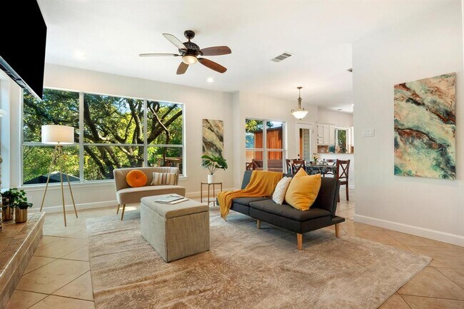 Foto del edificio - 3913 Caney Creek Rd