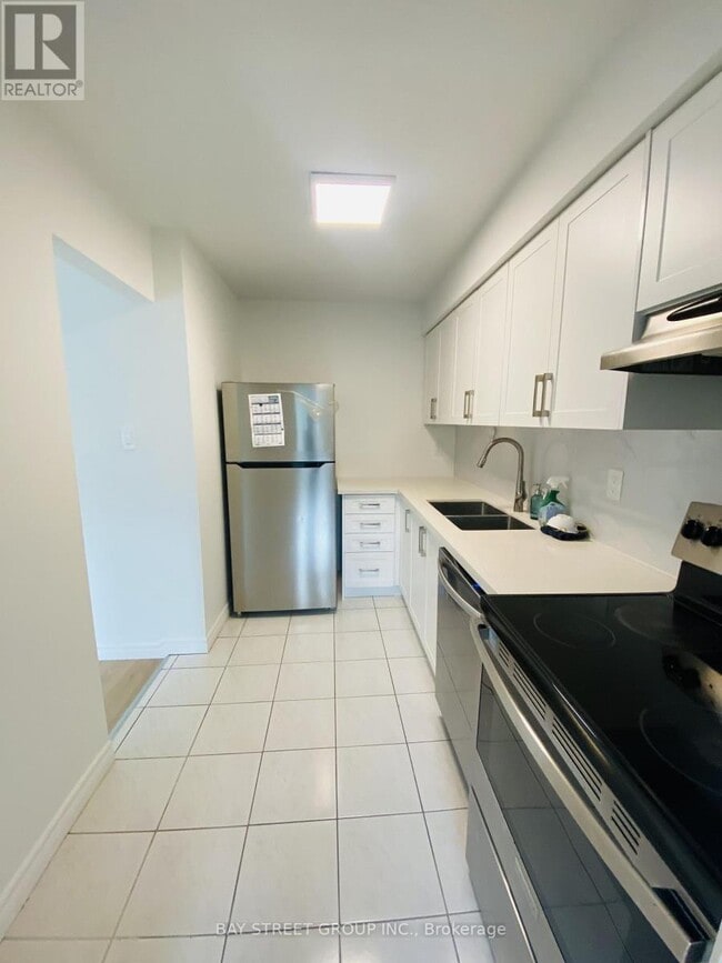 Building Photo - 44 Woody Vine Way