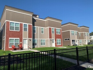 Building Photo - 1630 Ellis Blvd NW
