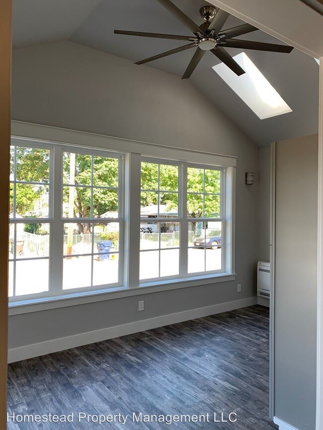 Foto del edificio - 243-245 Thorpe St