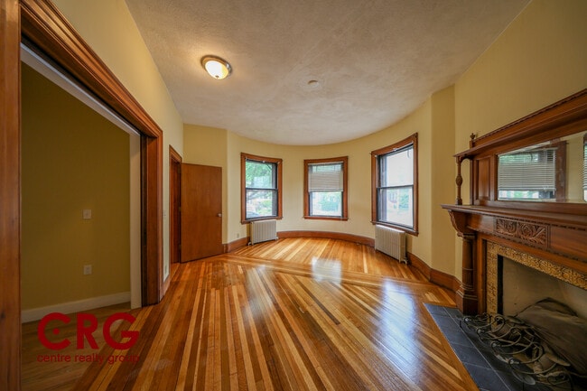 Building Photo - 22 Grand View Ave