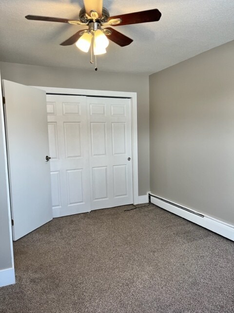 Photo du bâtiment - 1355 12th Av SW