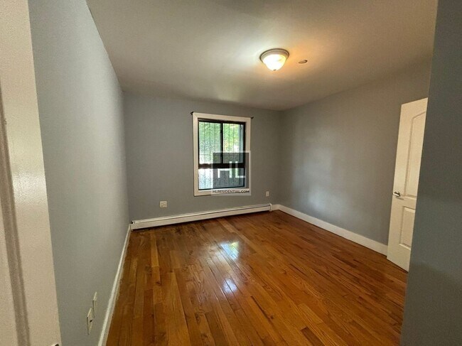 Foto del edificio - MONROE AVENUE