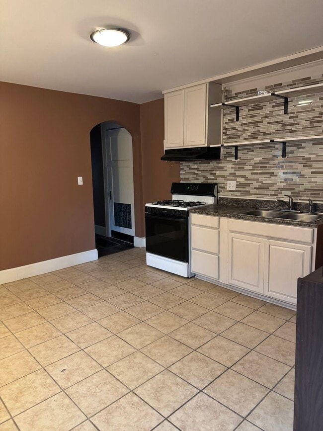 Foto del edificio - 713 S Market Ave