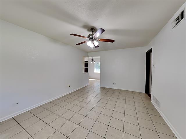 Foto del edificio - 7114 Wilcox Dr