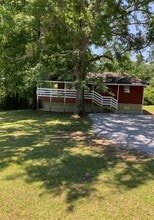 Building Photo - 296 Wagon Wheel Rd