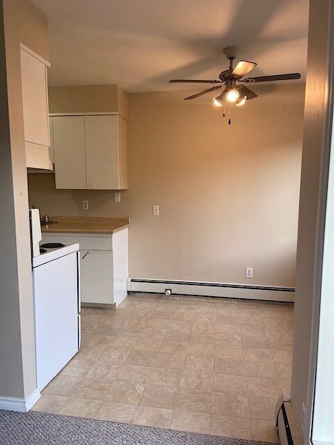 Building Photo - Four Elms- 2 Months Free Rent When Signing a One Year Lease