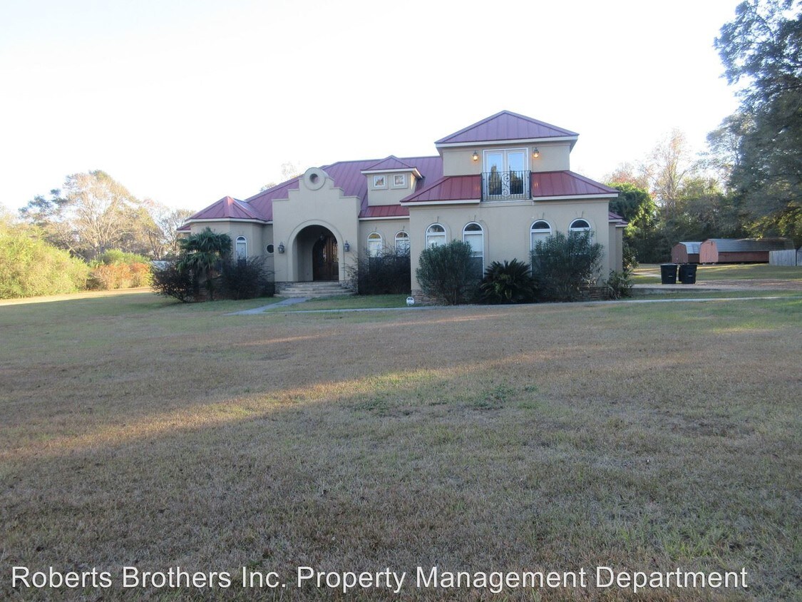 5 br, 4 bath House - 4066 McFarland Road B - 5 br, 4 bath House - 4066 McFarland Road  B