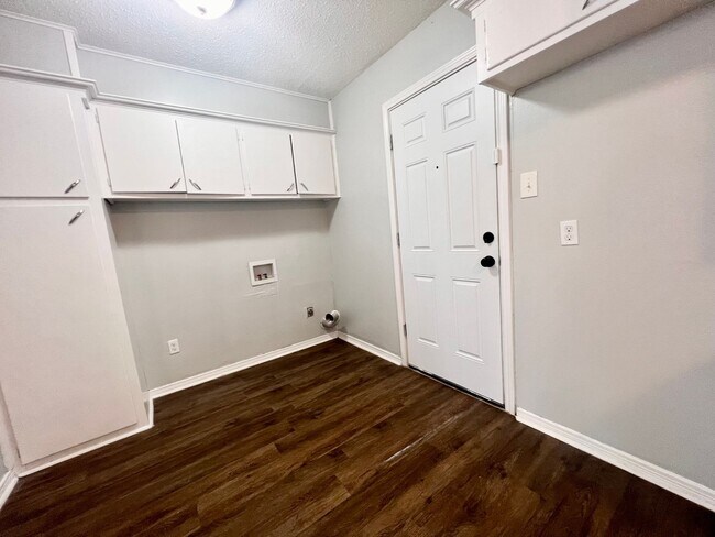 Foto del edificio - 1618 58th St