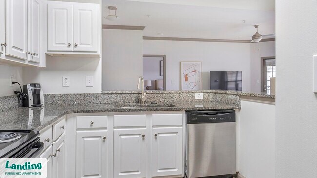 Foto del edificio - 2000 Monroe Pl NE