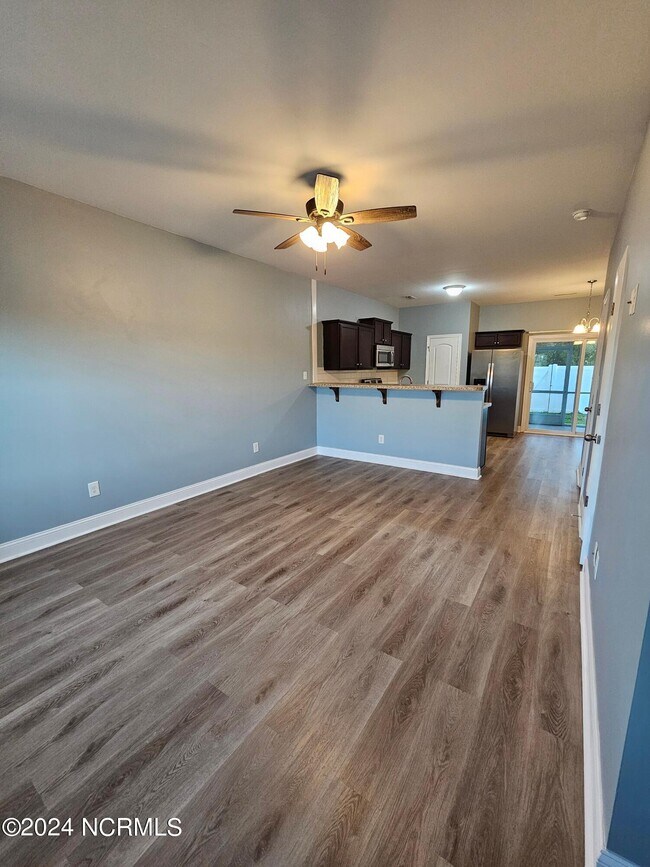 638 Ebb Tide Ln, Sneads Ferry, NC 28460 Townhome Rentals in Sneads