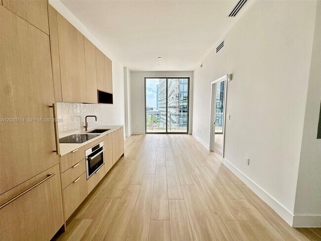 Foto del edificio - 90 NE 32nd St