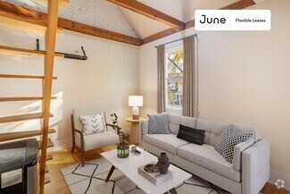 Building Photo - 1443 Parkwood Pl NW