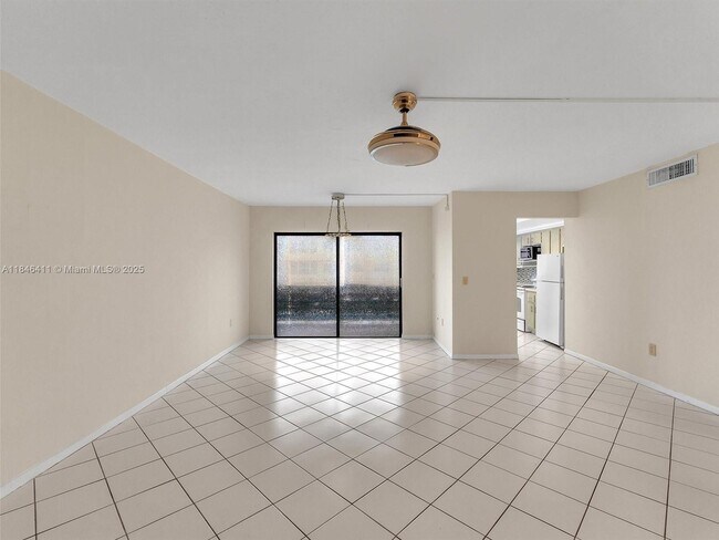 Building Photo - 2551 NW 41st Ave