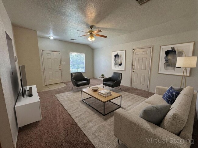 Building Photo - 2801 Alma Dr