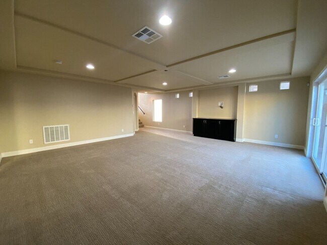 Foto del edificio - COMING SOON-Gorgeous Luxury Home-Available...