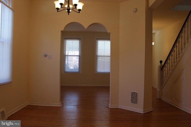 Foto del edificio - 254 N Hills Ave