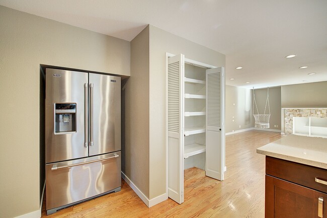 Foto del edificio - 3bd/2.25ba Sammamish Home