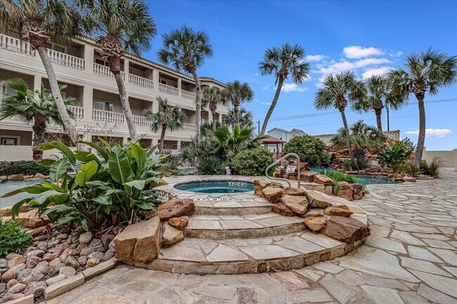Building Photo - 14910 Leeward Dr