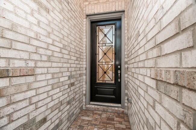 Foto del edificio - 1215 Carswell Grove Dr