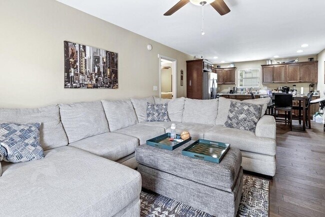 Foto del edificio - 1672 Southern Heights Cir SE