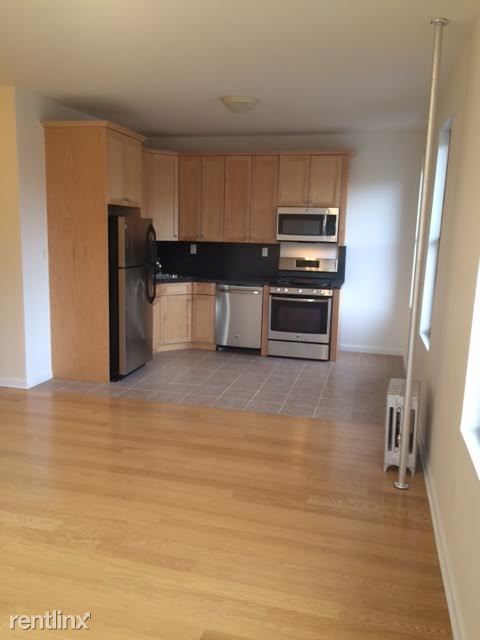 Primary Photo - 620 W 170th St
