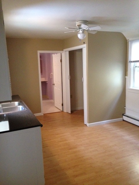 Primary Photo - 108 Barnard St