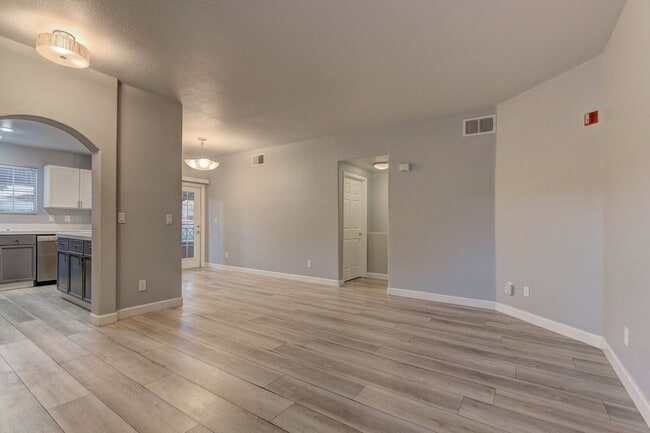 Building Photo - Corner Unit Condo in Gated Summerlin Commu...