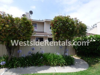 Primary Photo - 3100 E Palm Dr