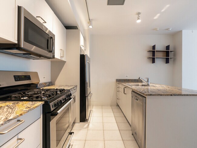 Foto del edificio - 510 W Erie St