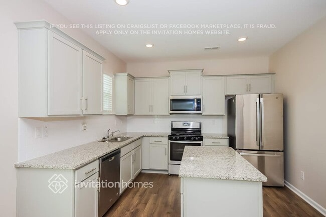 Building Photo - 213 Atwater Landing Dr