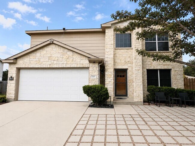 Building Photo - 817 Tapestry Cove