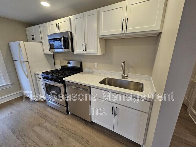 Foto del edificio - 98-2 North Champlain Street