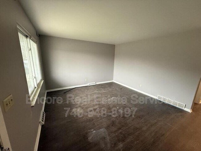 Foto del edificio - 1324 Fenceway Dr