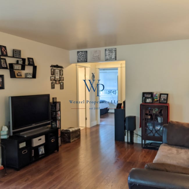 Building Photo - 419 N Liberty St