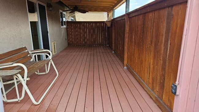 Foto del edificio - 10216 Princess Sarit Way